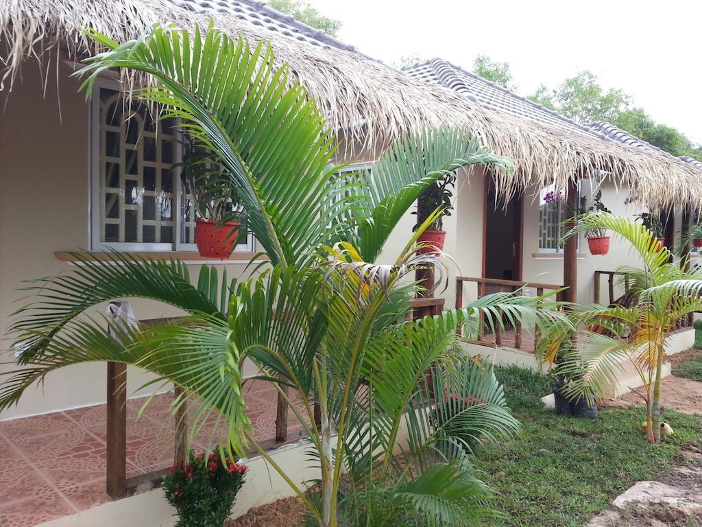 The Moonflower Bungalow 호텔 시아누크빌 외부 사진